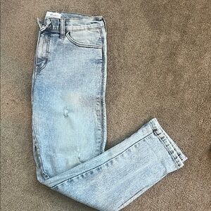 Kancan Light Blue Skinny Leg Jeans size 7. Never worn
